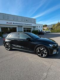 Audi A3 Allstreet Identity Contrast S-Line 2.O TDI