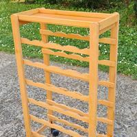 Carrello portabottiglie in legno