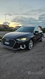 AUDI A3 SPB 35 TDI S tronic Business Advanced