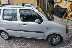 Opel AGILA 1.0 a GAS BRC,  immatricolata 2005