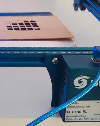 Sculpfun Alimentatore