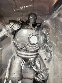 Iron monger marvel statua da collezione