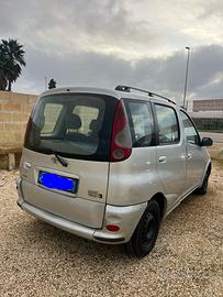 Ricambi Toyota verso 1.3 benzina motore ok