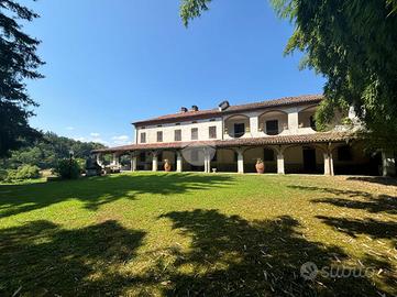 CASA INDIPENDENTE A CASTELL'ALFERO