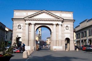 Dentro le mura