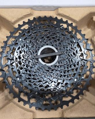 Pacco pignoni Sram NX Eagle PG-1230 11-50 12V