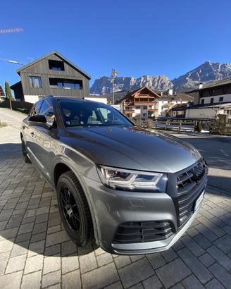 Audi Q5 2.0 tdi Sline