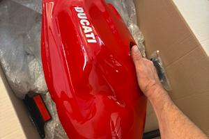 Serbatoio e copriserbatoio ducati 1299s 1299s