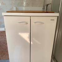 Arredamento bagno MONTEGRAPPA