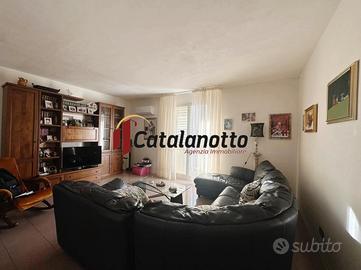 Indipendente a Castelvetrano con Garage e Giardino