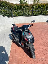 Aprilia sr 50 2017 km. 10140