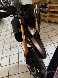Aprilia dorsoduro 750