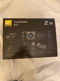 Nikon Z30 vlogger kit