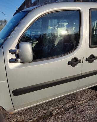 Porta anteriore sx nuda FIAT DOBLO del 2008