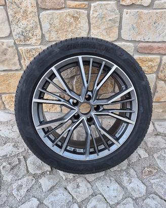 Cerchi in lega da 18" MAK completi di gomme