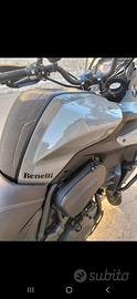 Benelli trk502x
