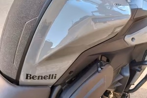Benelli trk502x