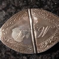 Portapillole in argento antico