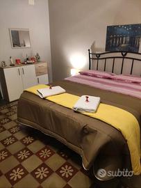 Via macaluso arredato zona ognina no residenza