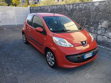 Peugeot 107 1.0 68CV 3p. Desir