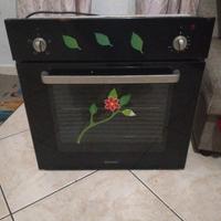 forno elettrico Indesit 