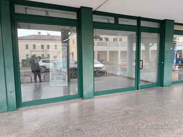 Negozio/ufficio 73 mq, a Mestrino (PD)