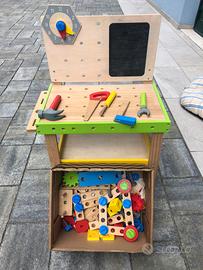 Tavolino attrezzi legno