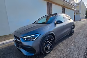 Mercedes GLA 200 Premium Amg 150 cv