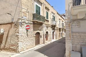 2 LOCALI A BISCEGLIE