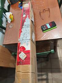 Albero di Natale bianco m. 1.80 € 10