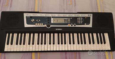 Piano Yamaha 