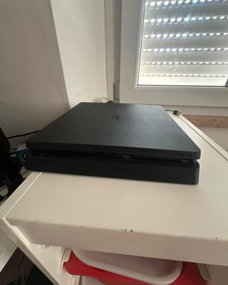 PS4 Slim 500gb + giochi