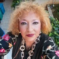 Commessa, barista, estetista