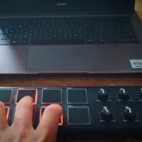 Akai lpd8