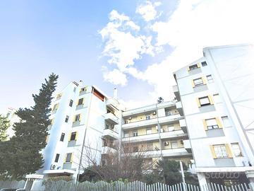 Appartamento Luminoso ingresso Quartiere del Sole