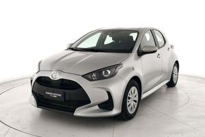 TOYOTA Yaris 1.5h Active