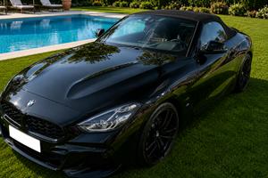 BMW Z4 M Sport 20i 2022 Total Black - 8.500 km