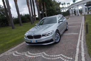 Bmw 518d Touring 150cv Aut. *FULL OPT.* da VETRINA