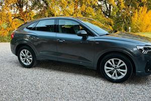 Audi Q3 sportback s-line