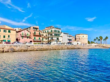 Alloggio fronte mare, prima fila, vista mare