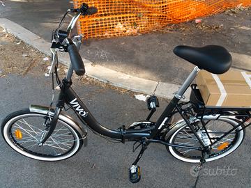 Bicicletta pieghevole elettrica