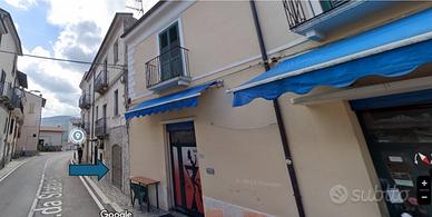 Locale commerciale in pieno centro