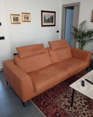 divano in pelle