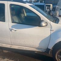 Porta anteriore destra dacia duster sportello