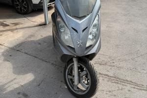 Peugeot satelis 250