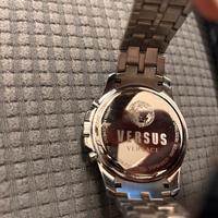 Orologio Versus
