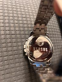 Orologio Versus