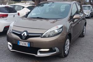 Renault Scenic XMod 2014 - 1.5 dCi Lb automobili