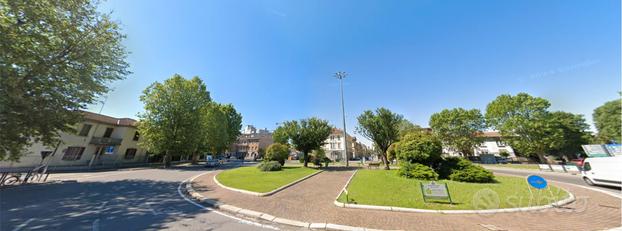 Ampio Quadrilocale con Box e Giardino Comune