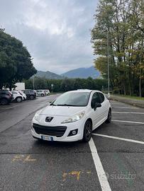PUEGEOT 207 1.6 HDI neopatentati